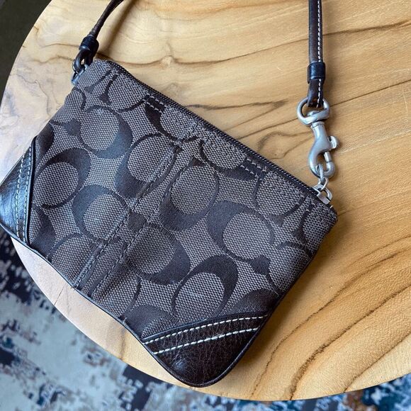COACH Brown Signature Top Handle Leather Canvas Small Wristlet Purse Bag Pre-Own - Picture 10 of 10